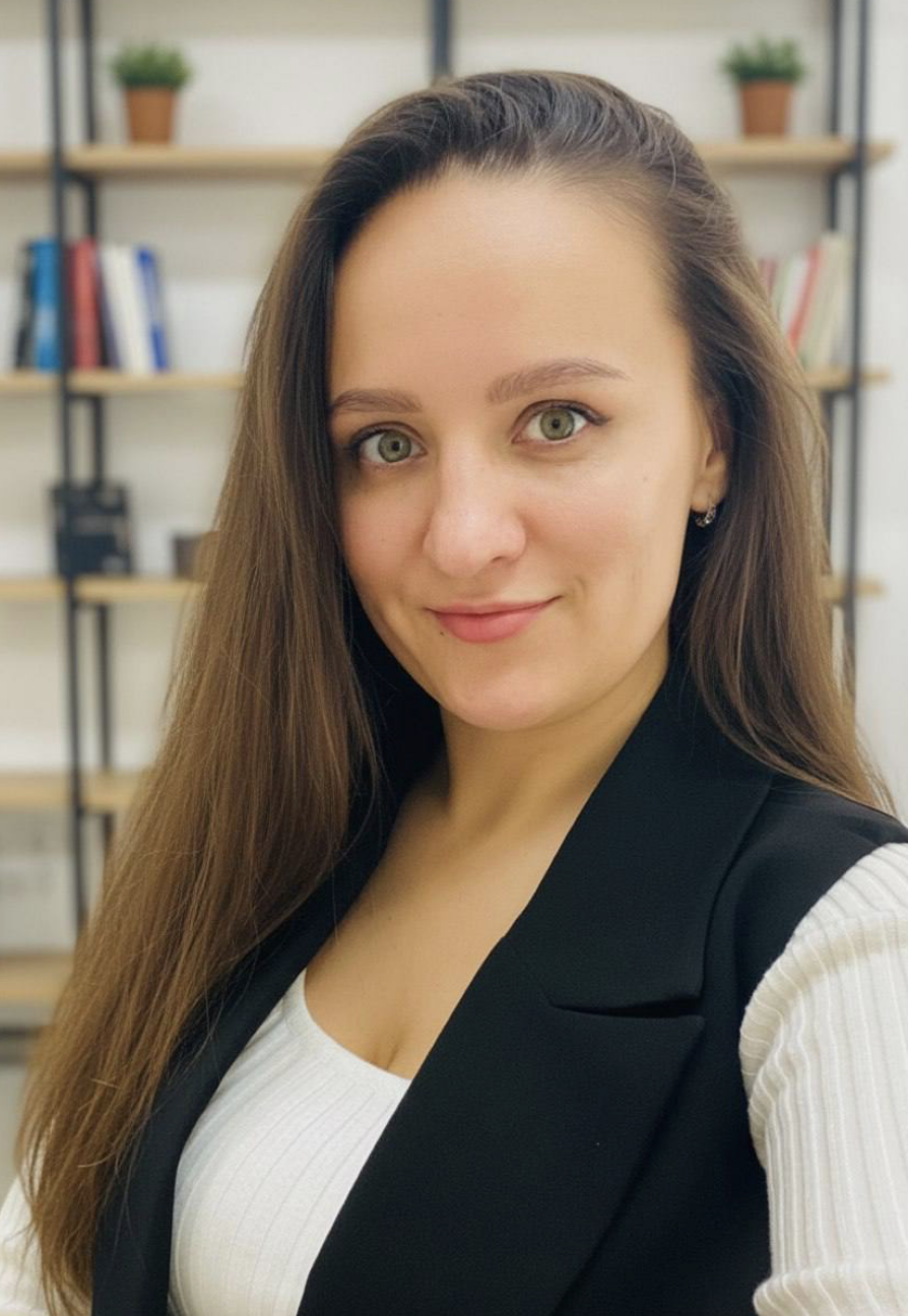 Яна Шатаева