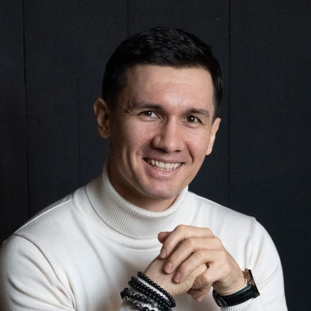Дунаев Роман